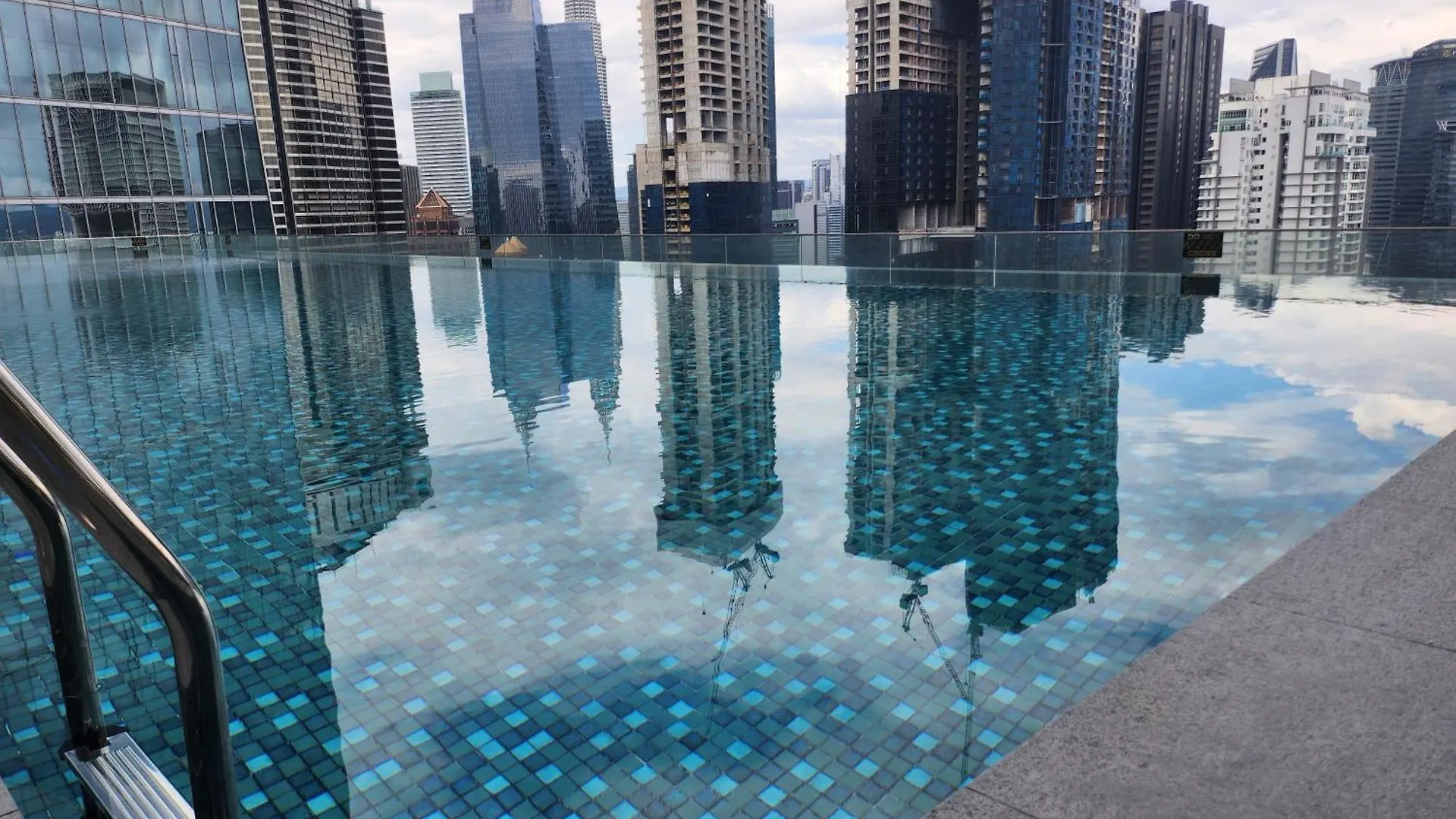 Apartment Dorsett Residence Sky Suites At Kuala Lumpur