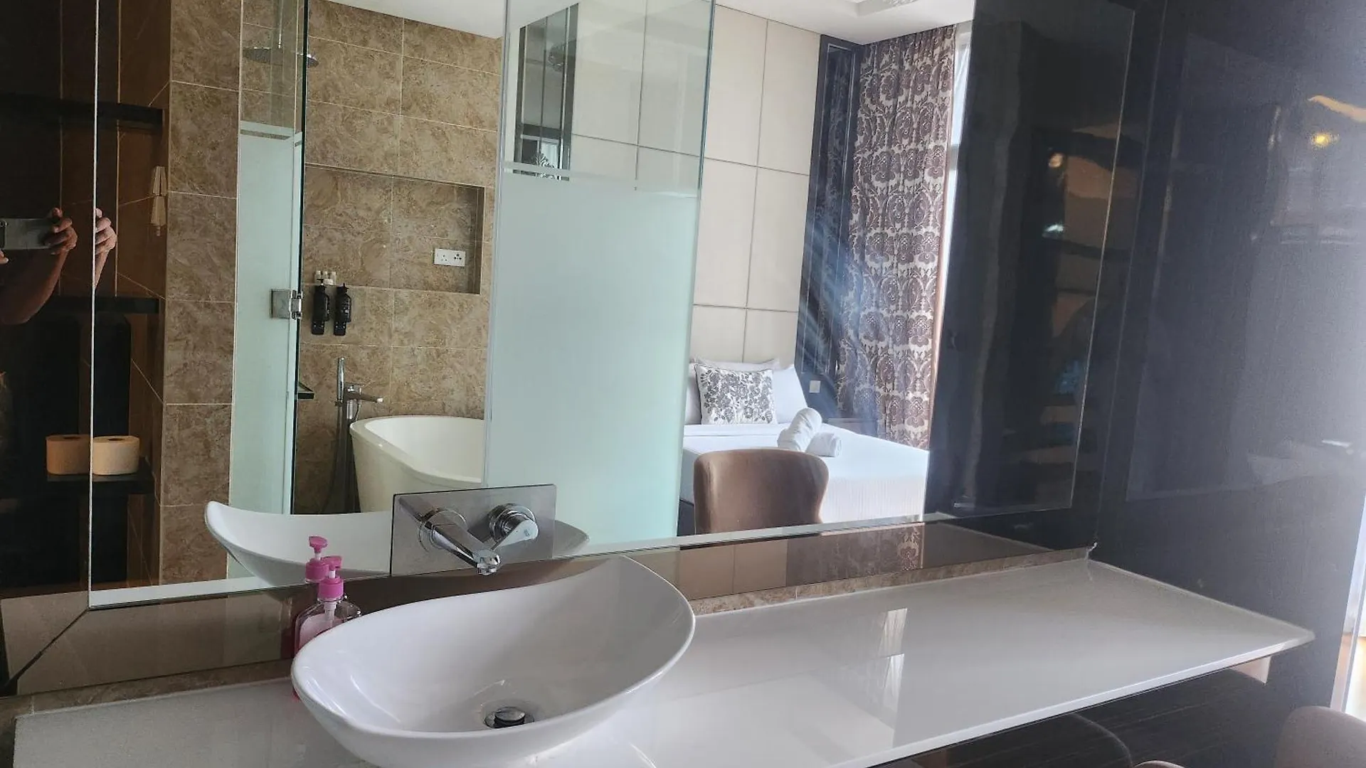 Dorsett Residence Sky Suites At Kuala Lumpur 0*,  Malaysia
